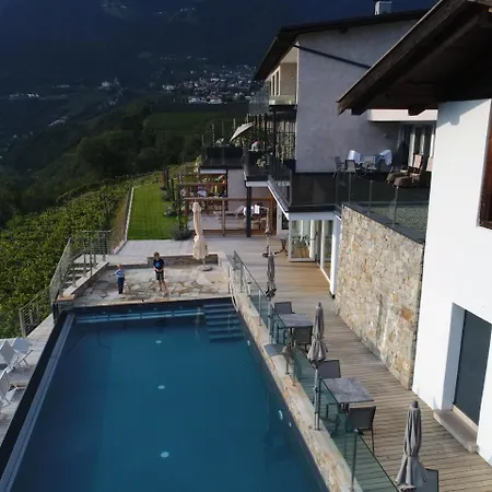 La Pergola Panoramasuites Tirolo